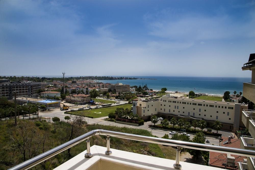 Sunbeach Hill Hotel Side Exterior photo